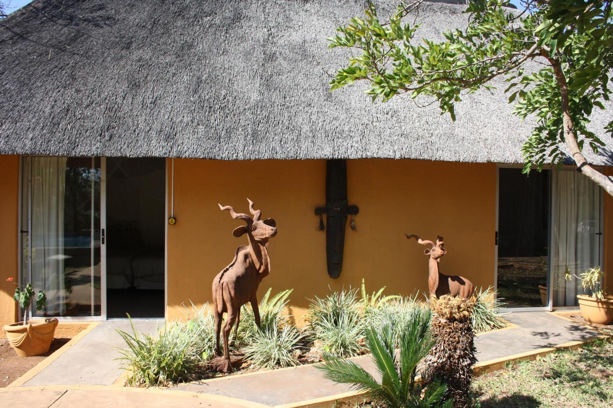 Normann Safari Bush Lodge Phalaborwa Exterior foto