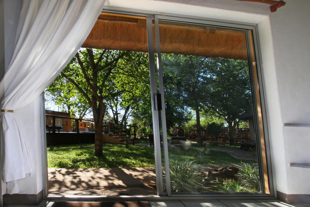 Normann Safari Bush Lodge Phalaborwa Exterior foto