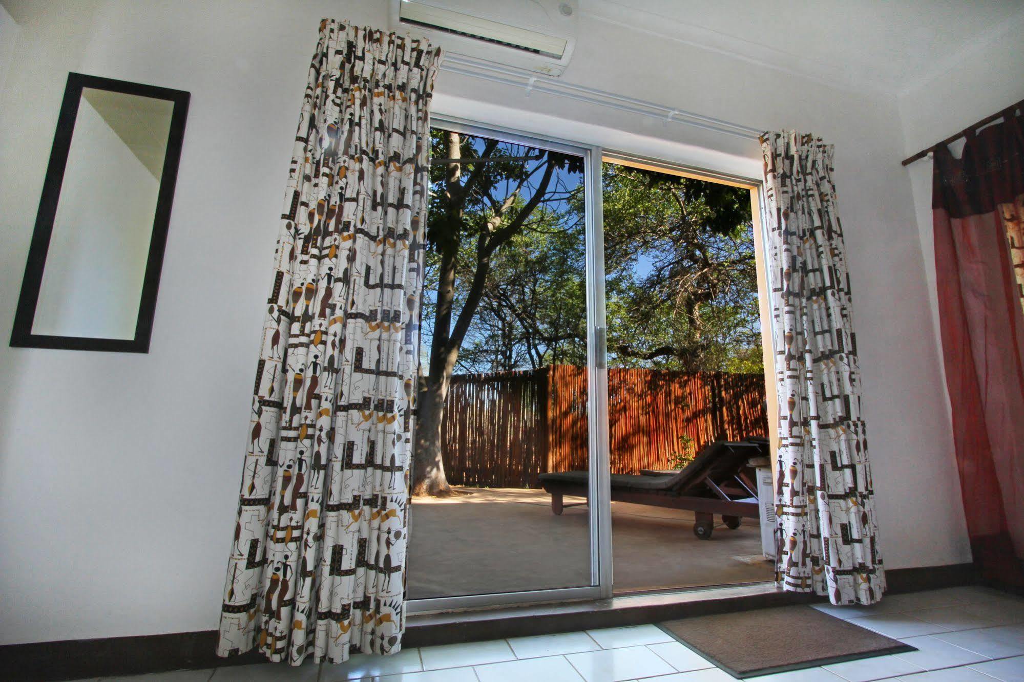 Normann Safari Bush Lodge Phalaborwa Exterior foto